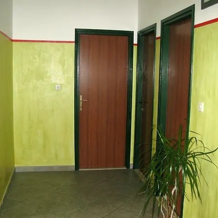 Apartman Bubi Hvar 1 *