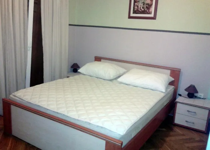 Appartement Bubi Hvar 1 *