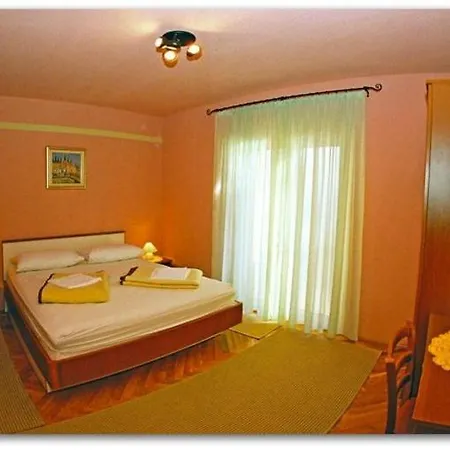 Bubi Hvar 1