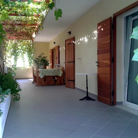 Bubi Hvar 1 Hvar Town